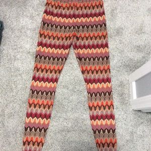 Multicolor Tribal print legging